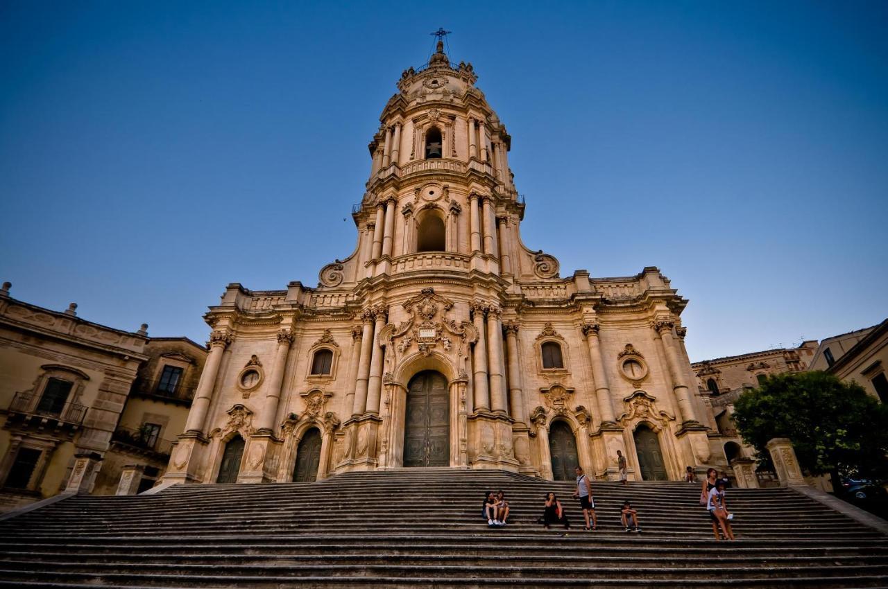 Casa Vacanza I Due Ulivi Modica Exterior foto
