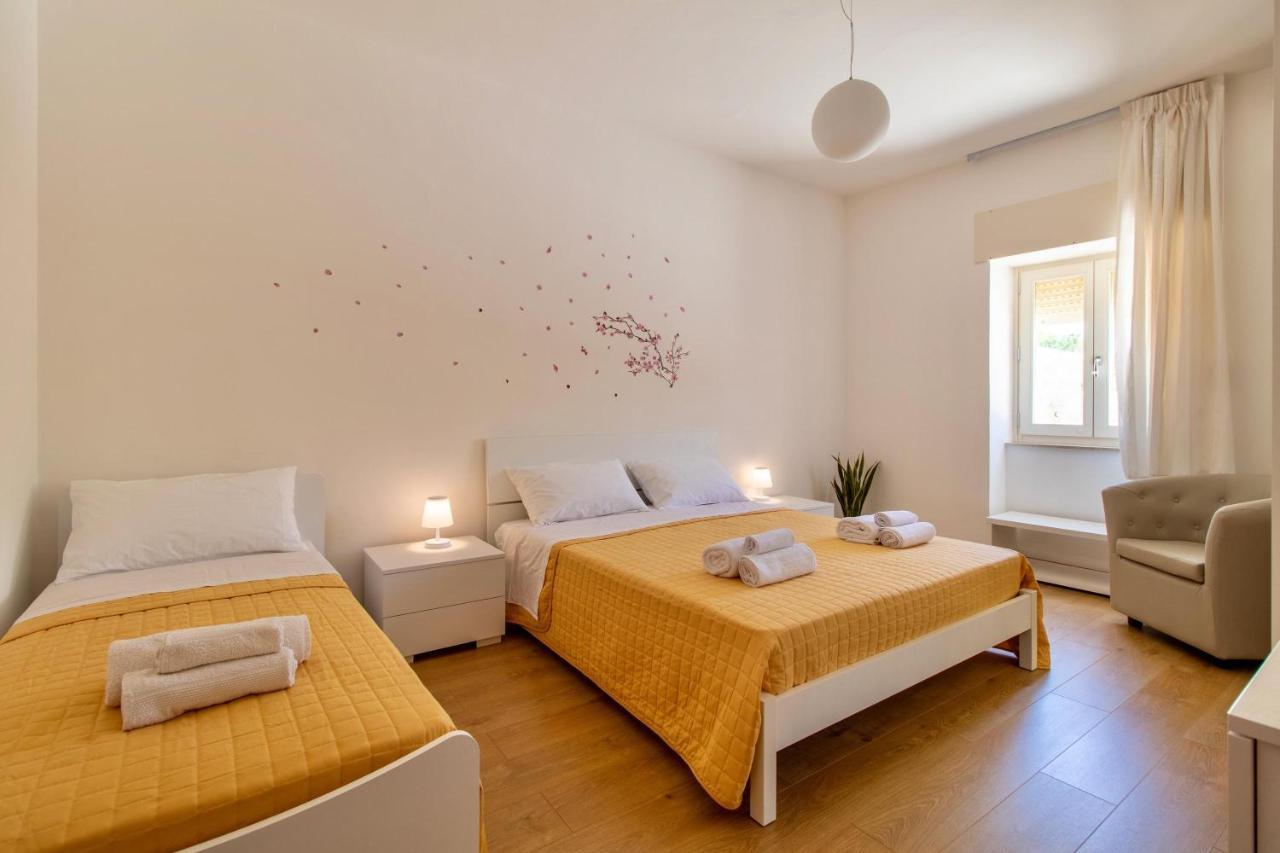 Casa Vacanza I Due Ulivi Modica Exterior foto