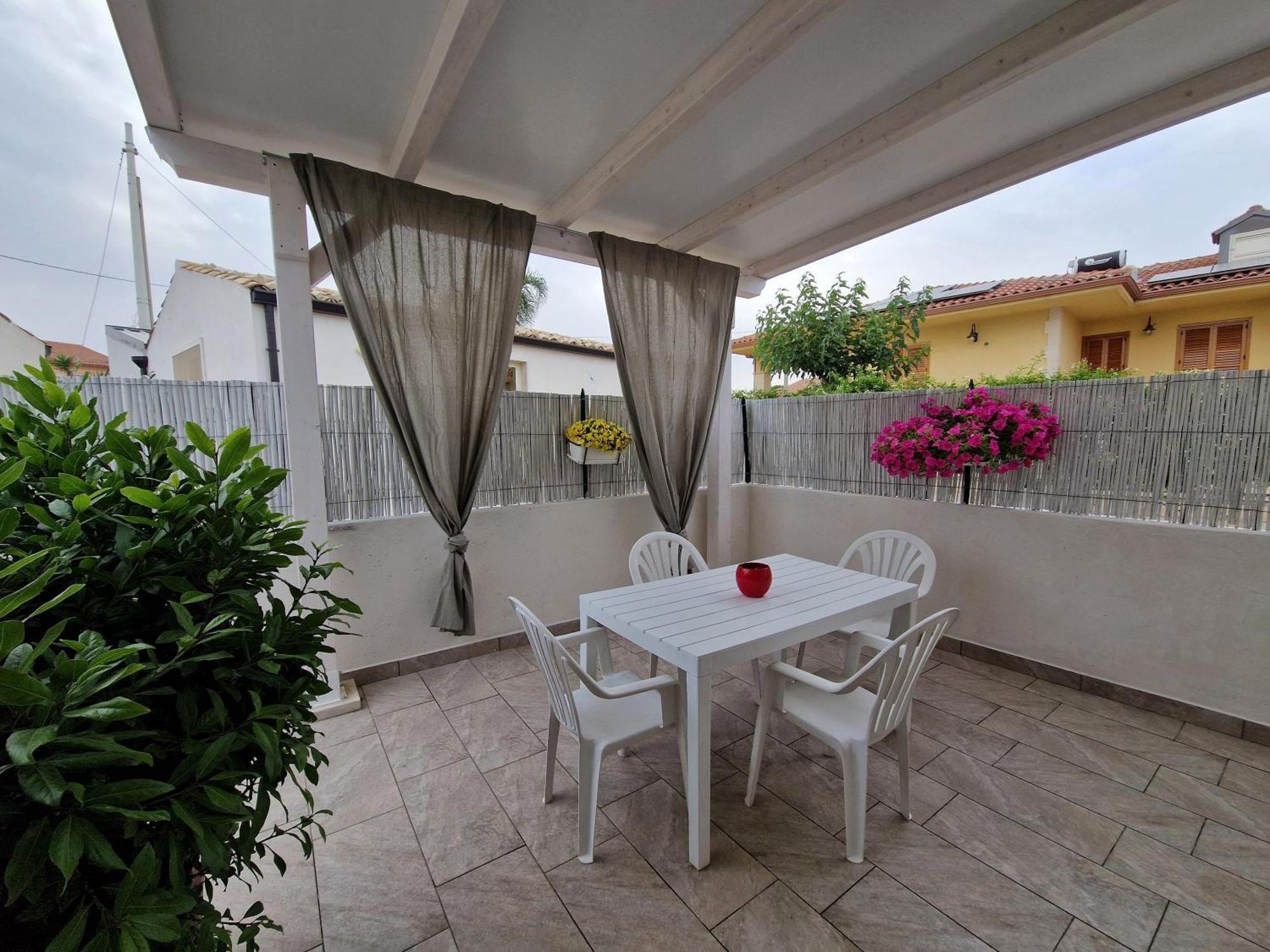 Casa Vacanza I Due Ulivi Modica Exterior foto
